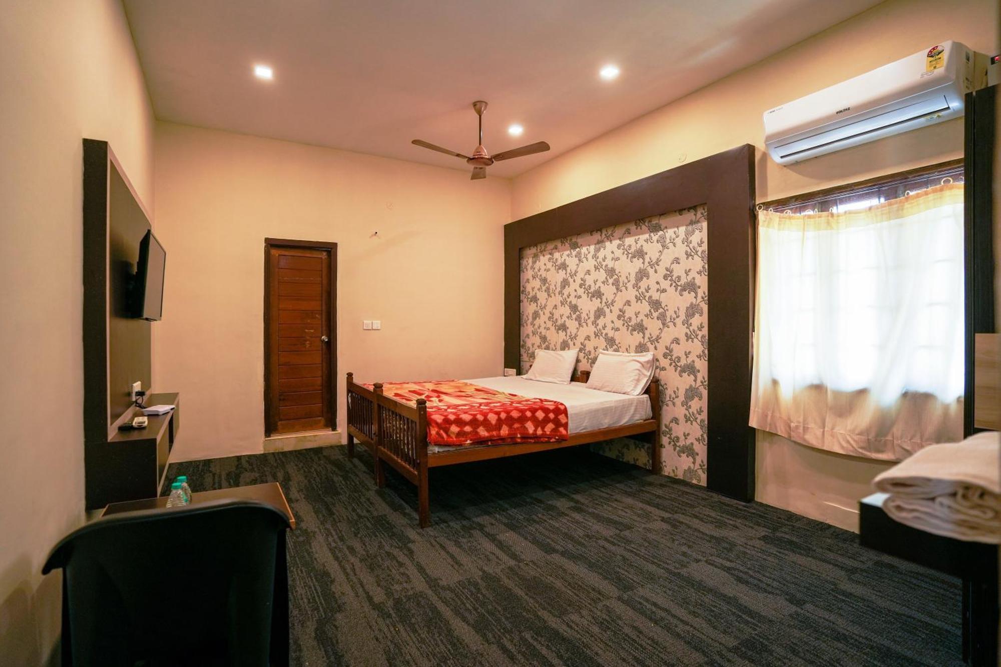 Hotel La Courtyard Pondicherry Esterno foto